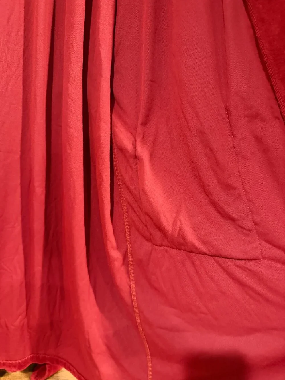 Vintage Halston Men's Velour Robe Red Size Medium Luxury Bathrobe Rare